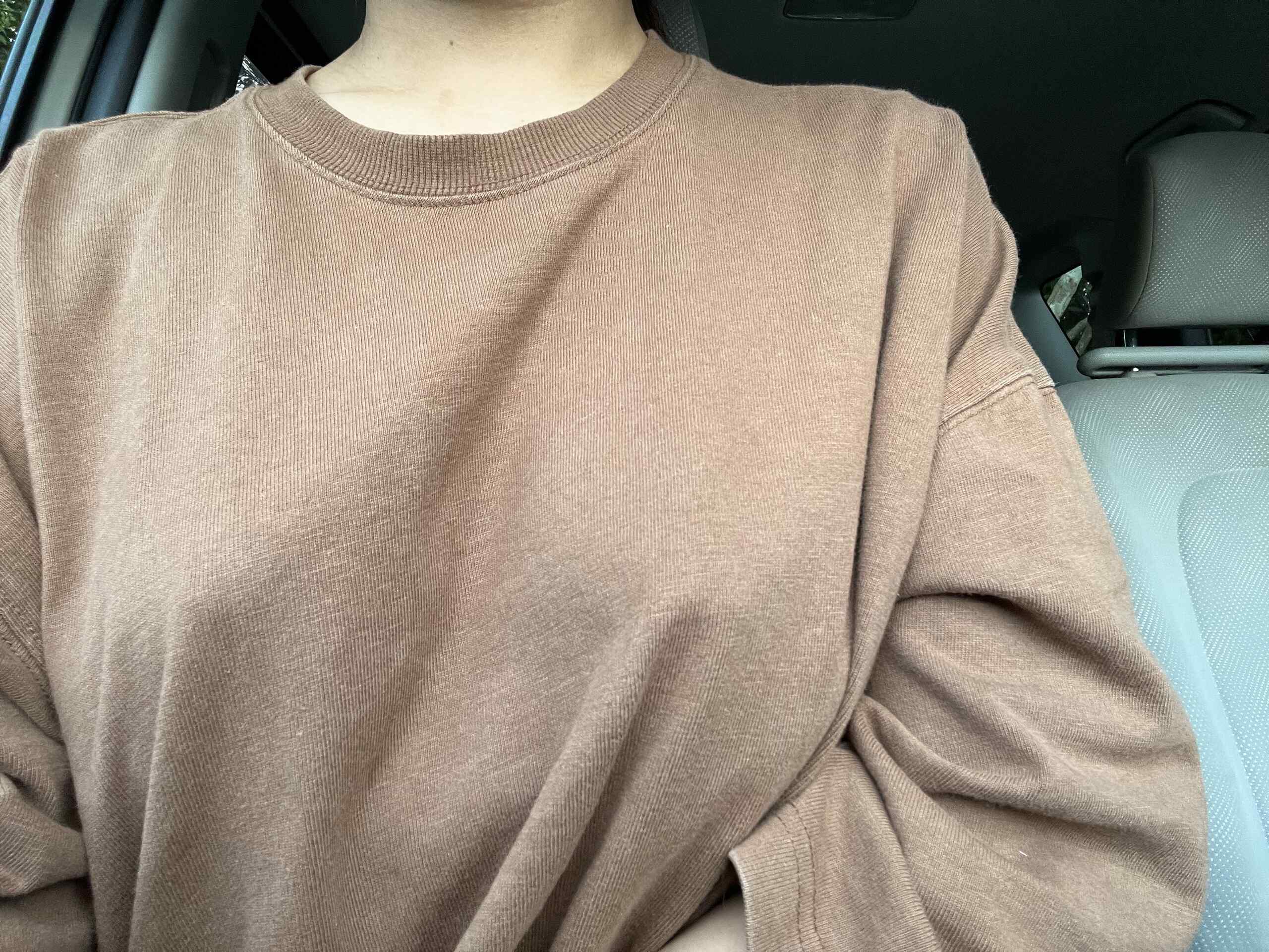まろ🐿️秘密のアカウント「めっちゃエッチなことしてしまった… 服の中どうなってるか見たい方いるのかな…꒰ˆ‎꜆‪⸝⸝⸝⸝‎꜀ˆ꒱」の投稿サムネイル