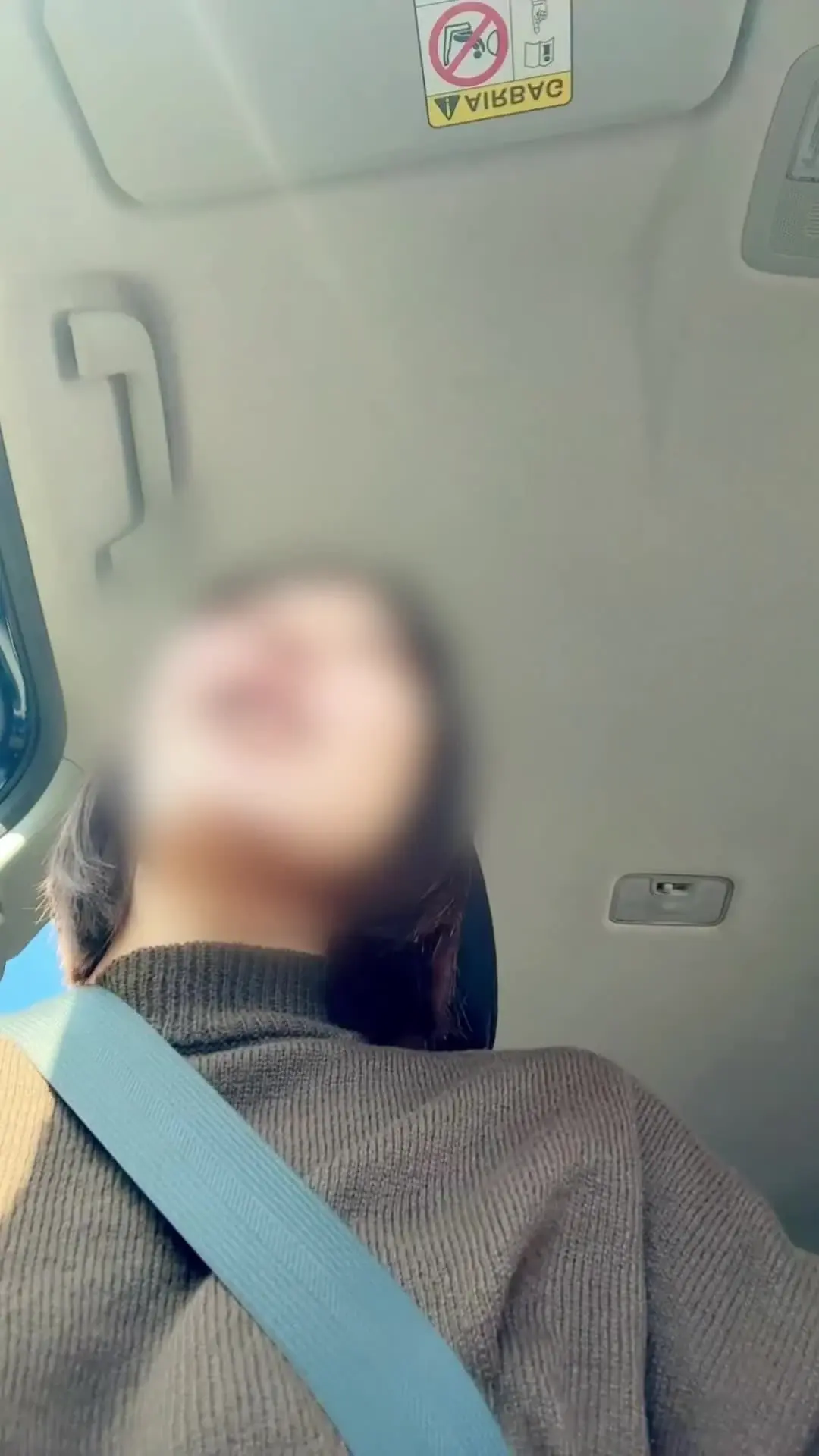 まい オープンマリッジしたい妻「【顔出し無し】人生初！車内で密着イキまくり スリル満点のG乳人妻カーセックス」の投稿サムネイル