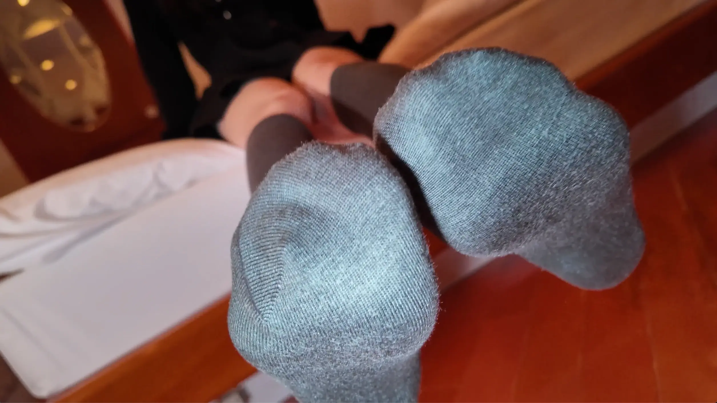 女の子の匂い全部嗅ぐ！🍑「全部嗅ぐプラン入会者限定！作中で履いてた女の子様の履き古しソックスプレゼント🎁」の投稿サムネイル