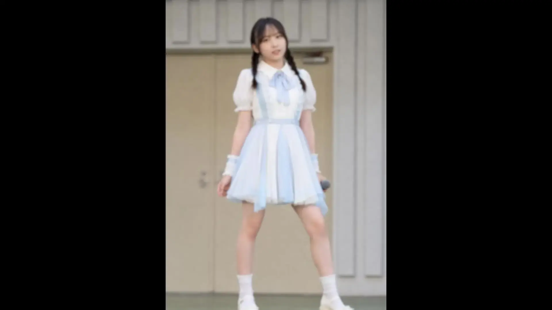 動画買取王国「原宿発地下アイドルの水色の子がまさかの同人デビューしていました（笑）」の投稿サムネイル