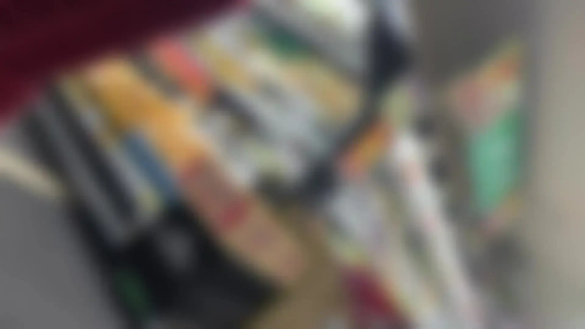 暗黒王子 zzzgirlxxx「スーパーで買い物をしていると、時々目を引くほど綺麗な女性を見かけることがある。」の投稿サムネイル