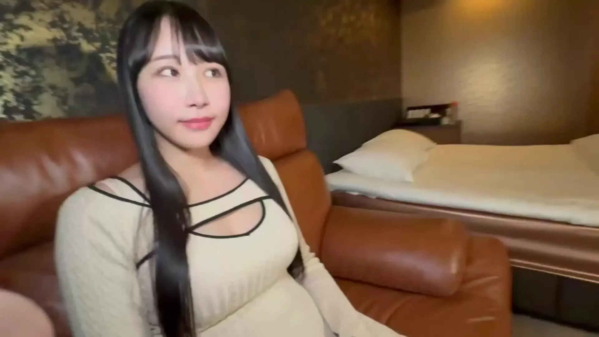 【巨乳　主観動画】じじのハメ撮り日記「Iカップ爆乳天使ちゃんが可愛すぎるしえろすぎるので大量射精しちゃいました」の投稿サムネイル
