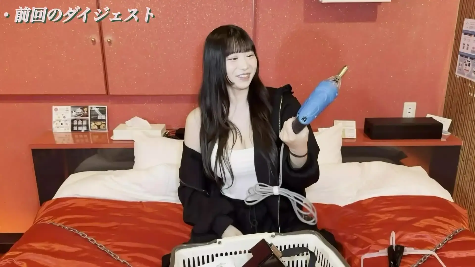 白豚「【中編】手持ち電動ドリルで奥まで挿れられて過去一吹いちゃった時の動画です。」の投稿サムネイル