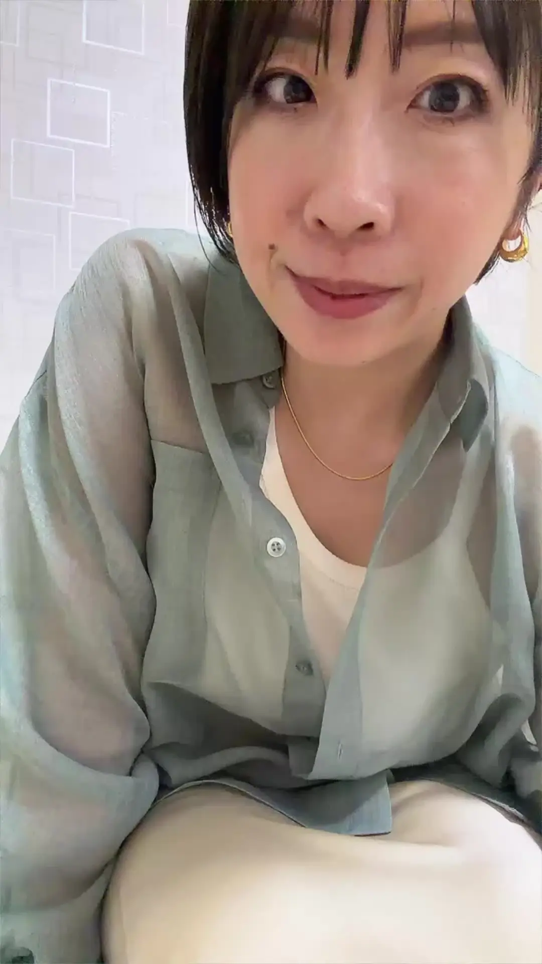 ゆみ💍Gカップ人妻のどすけべオナニー👩「【ゆみ推しプラン限定顔出し動画】あなたと一緒にオナニーしたいな・・・淫語で語りかけながら、見せつけオナニー🥺」の投稿サムネイル