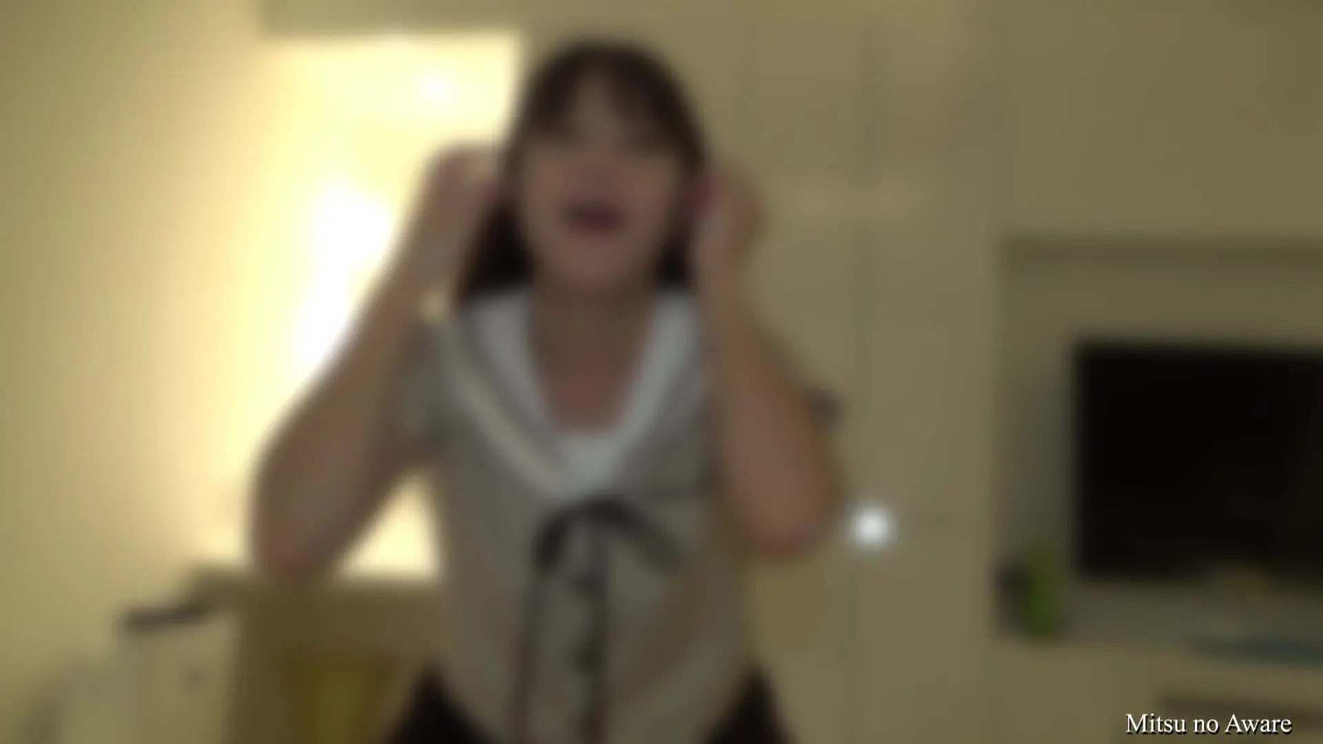 蜜のあわれ＠ガチ素人の生ハメ中出し動画見放題「【無料動画】18歳の可愛い〇〇〇嬢あやちゃんがベッドでいきなり玉をペロペロ舐めてくれて玉を口に含んで吸い付いて玉袋を引っ張っちゃう玉舐め動画」の投稿サムネイル