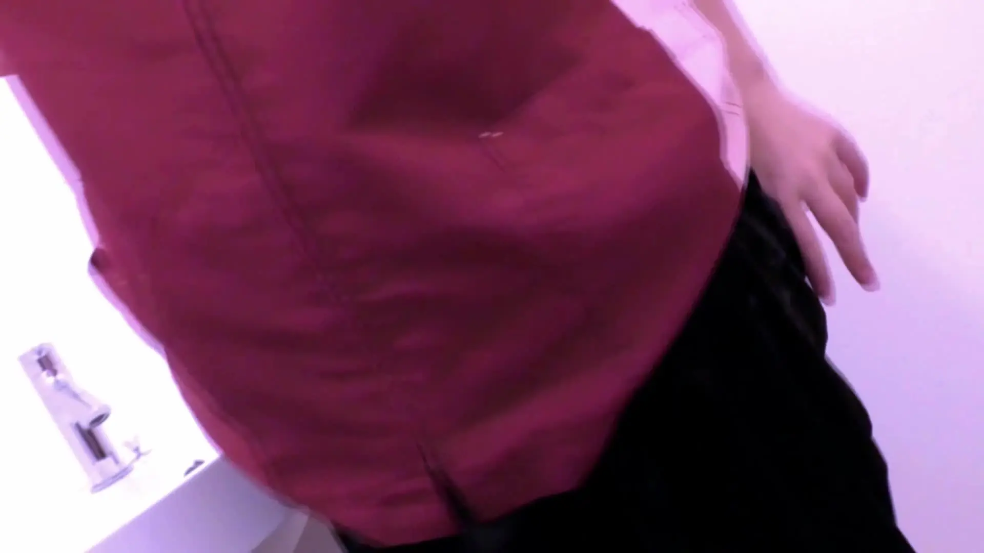 FETI PEPPER｜チリペッパー小田D「「急にしたくなった…制服女子の休憩15分」今すぐイキたい地方女子の暴走～やってはいけない場所で、やってしまう二人」の投稿サムネイル