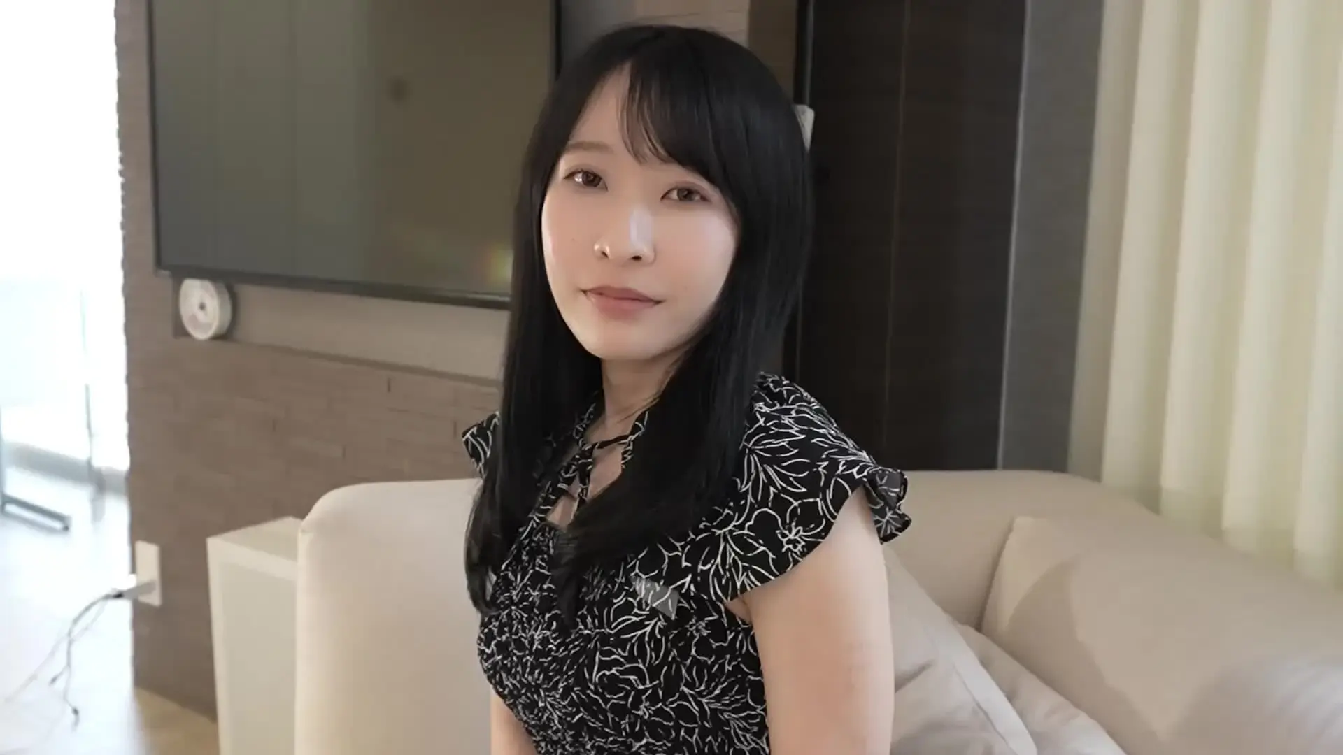 けんと。「"完全顔出し"前職の上司と1年振りに再開。そしてまさかのハメ撮り。。」の投稿サムネイル
