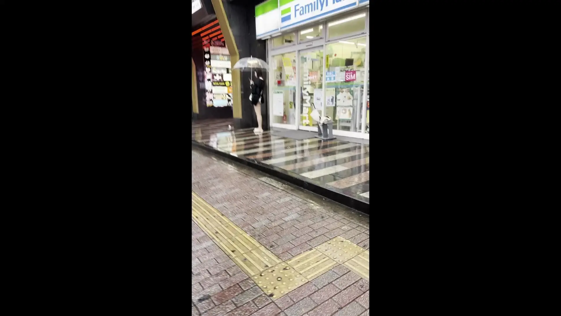 マチアプ女子図鑑「No.2 】175cm長身OLちゃん（22歳） Tinderで繋がって3.4回通話してたOLちゃんとデート。 会った瞬間、175cmのモデル体型に心臓バクバク。」の投稿サムネイル