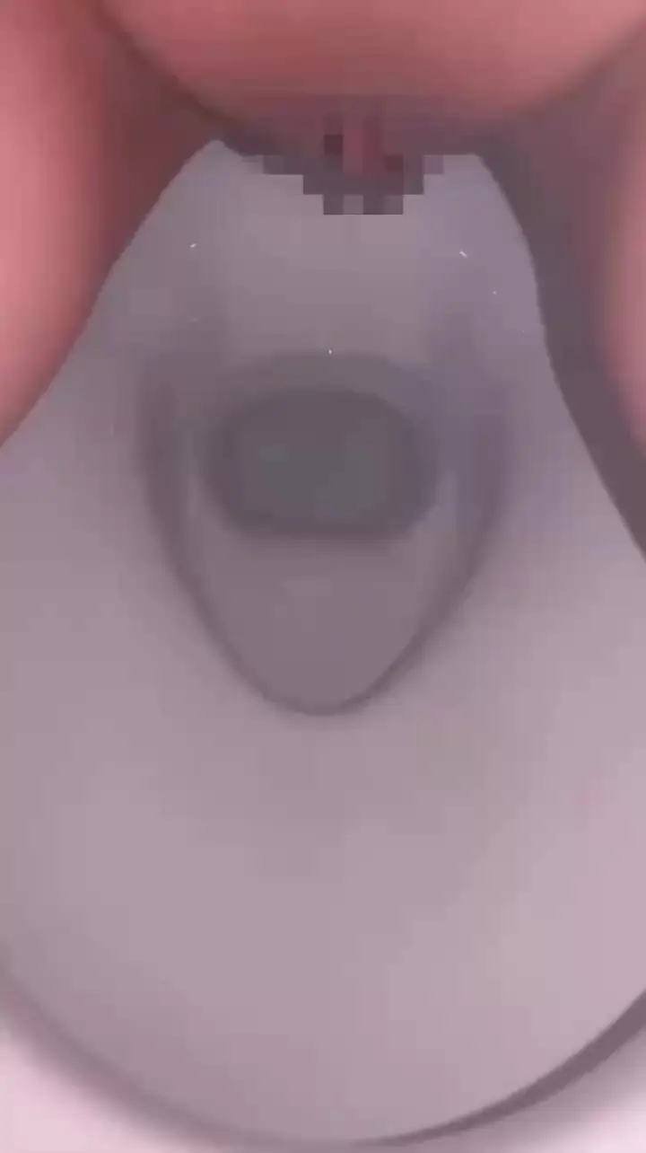 今日のリナのおしっこ動画😅