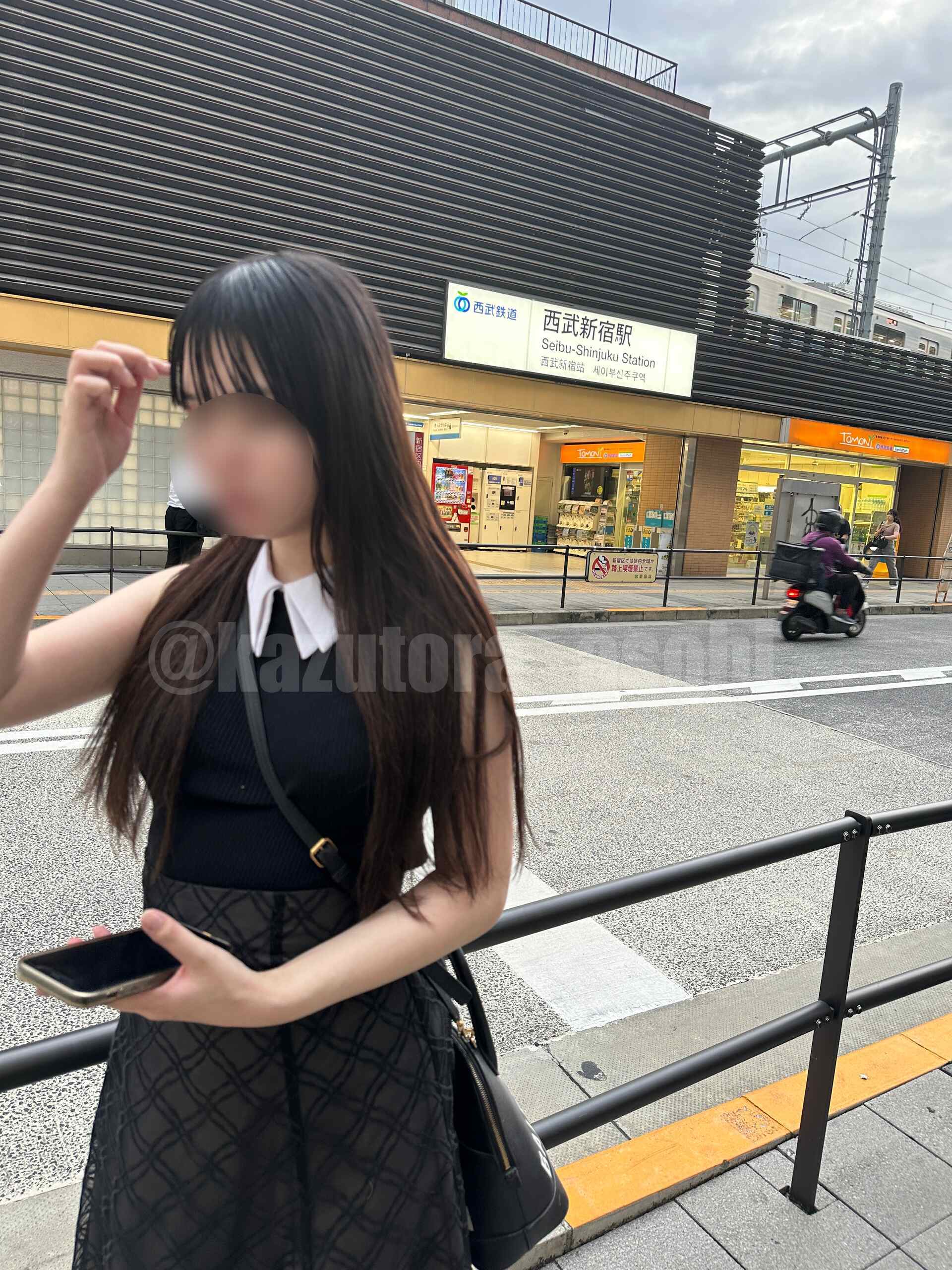 カズトラ🐯あそびにん「バトミントン部の○○○と危険日中出し密会🏩⚠️ ドMな彼女を○○○めして「危険日だけどいいよ」と言われていたので無責任に膣内射精。 この後どういう結末になろうが」の投稿サムネイル