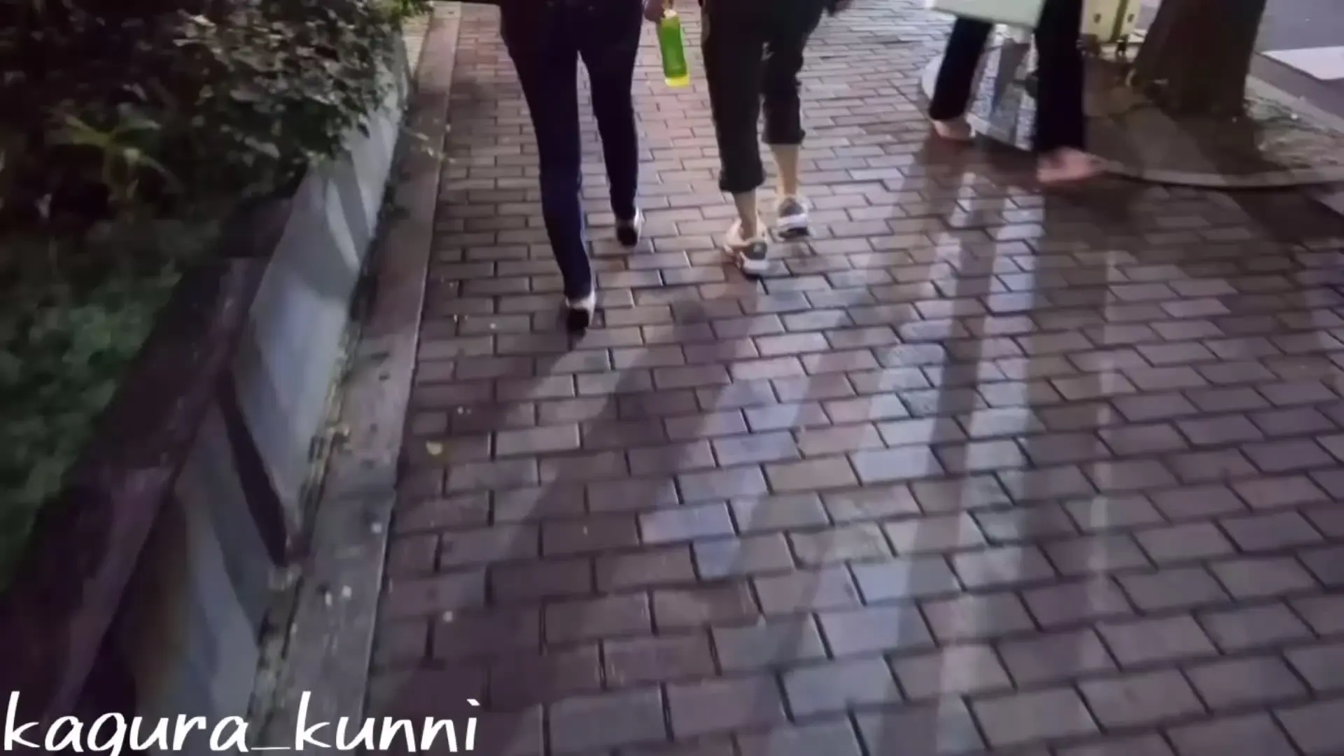 神楽くん「見た目完全に女の子のNHちゃんとおふぱこ。 可愛い顔にちんぽ付きのアンバランスさが激シコです。 コラボはNH仲間とソフト系が多い彼女にゴリゴリボディを初体験させ」の投稿サムネイル