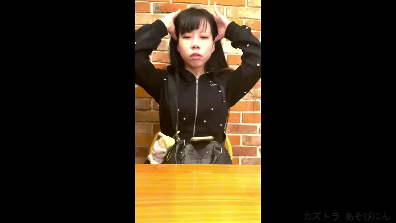 カズトラ🐯あそびにん「2人は専門学生の頃から付き合っているらしい。ただ最近マンネリ気味で悩んでいたらしく🐯のアカウントを見つけて会いに来てくれました。 ロングの黒髪に色白で整った顔立」の投稿サムネイル