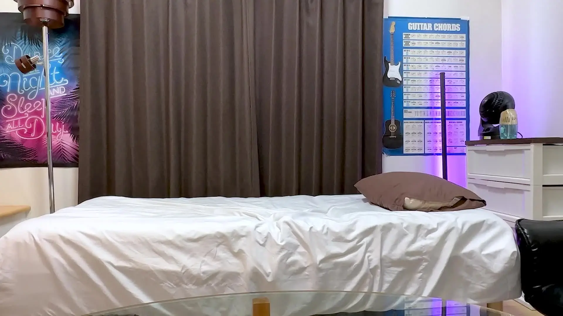【浪人生の日常】※毎日更新※「マルチアングル編集版 マルチアングル動画は単品2500円での販売なります プラチナプランはコンプリートプランでも見れます」の投稿サムネイル