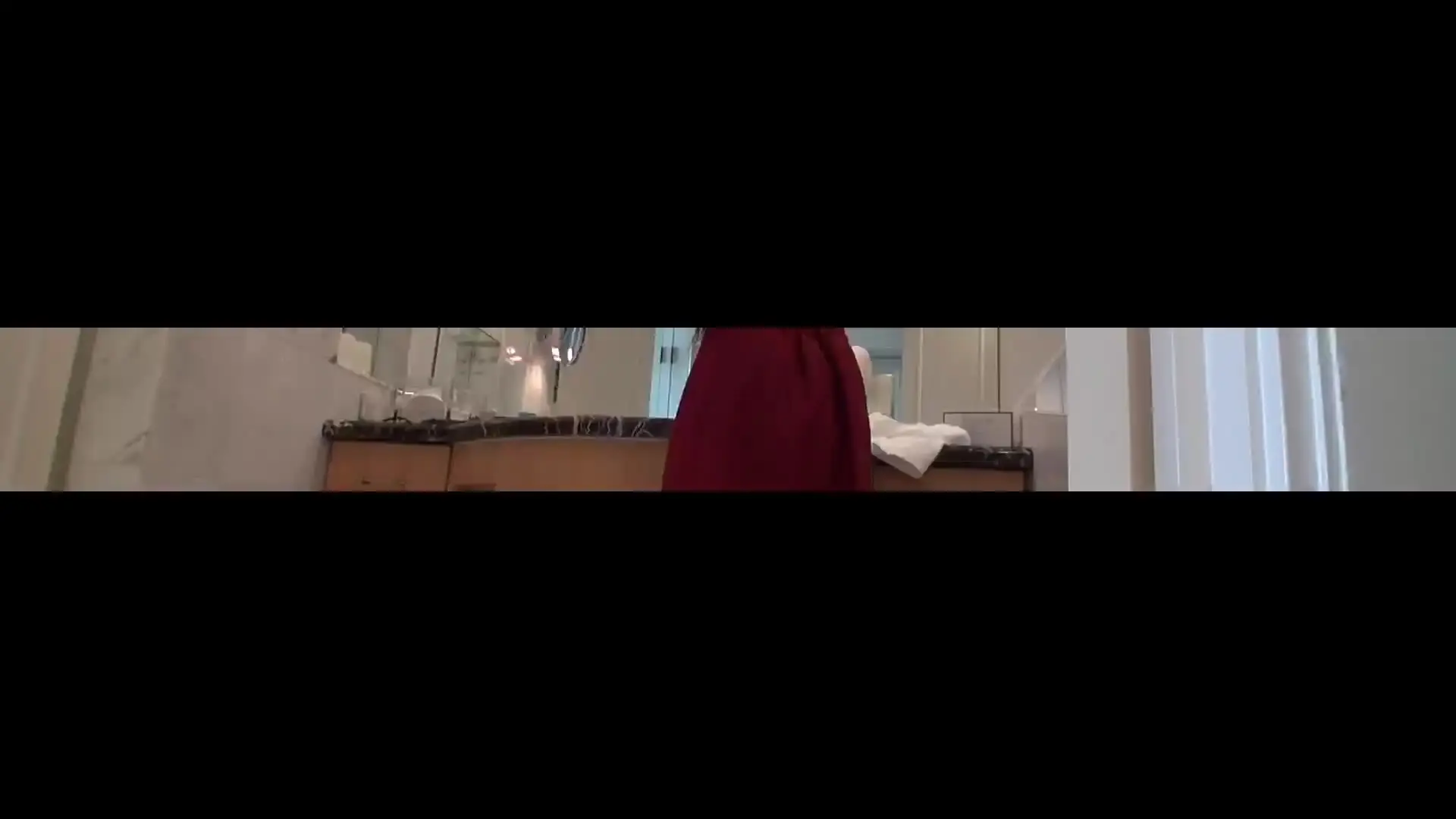 キレイ系の北新地のキャバ嬢はFカップの巨乳
フル動画はコチラから⇒
https://myfans.jp/posts/b6724faa-cbf9-4572-abe4-7f50614768bd
「この後、飲みに来てくれるのなら中に出しでもいいよ♪」
Fカップの乳を誇る北新地のキャバ嬢がAV出演!
かなりのテンションで撮影現場に現れて勢いよく脱ぎ出すと…
早くも半乳が丸見えの状態!!
Fカップのデカ乳を揉みしだきながら
勃起チ○ポを貪るように咥える淫さ…。
生チン挿入で、Fカップの乳を全開に揺らしながら、イクっ!イクっ!を絶叫!!
最後はお約束通り膣射・中出しで…
ダラリと垂れ落ちる半端ない量のザーメン(-_-;) (2/2)