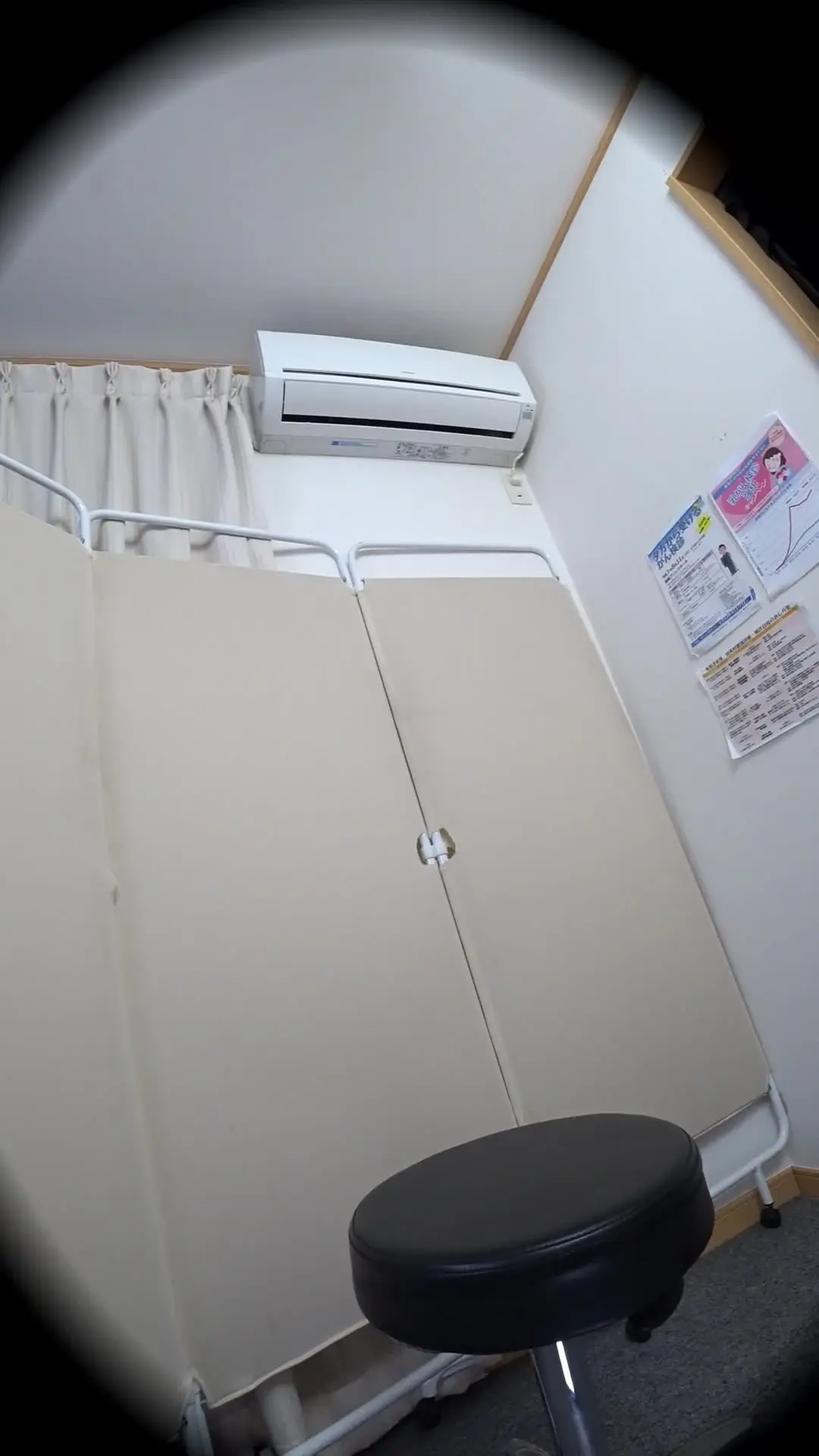 闇検診センター「【再投稿作品】 ※以前に誤って削除してしまいました作品です ※単品重複購入にご注意ください」の投稿サムネイル