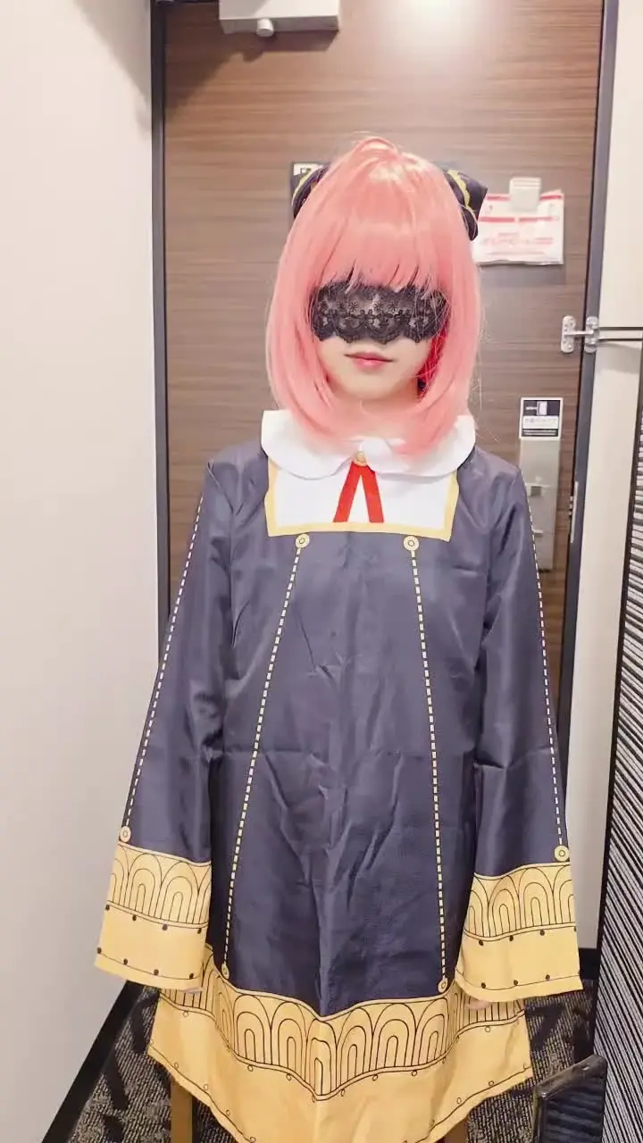 肉便器少女りおちゃん「今回はりおちゃんの大好きなコスプレもの！ 大好きなキャラの衣装でおじさんにオナニー動画を送り付けちゃった♪ りおのドヘンタイオナニー動画ぜひ見てね♪」の投稿サムネイル
