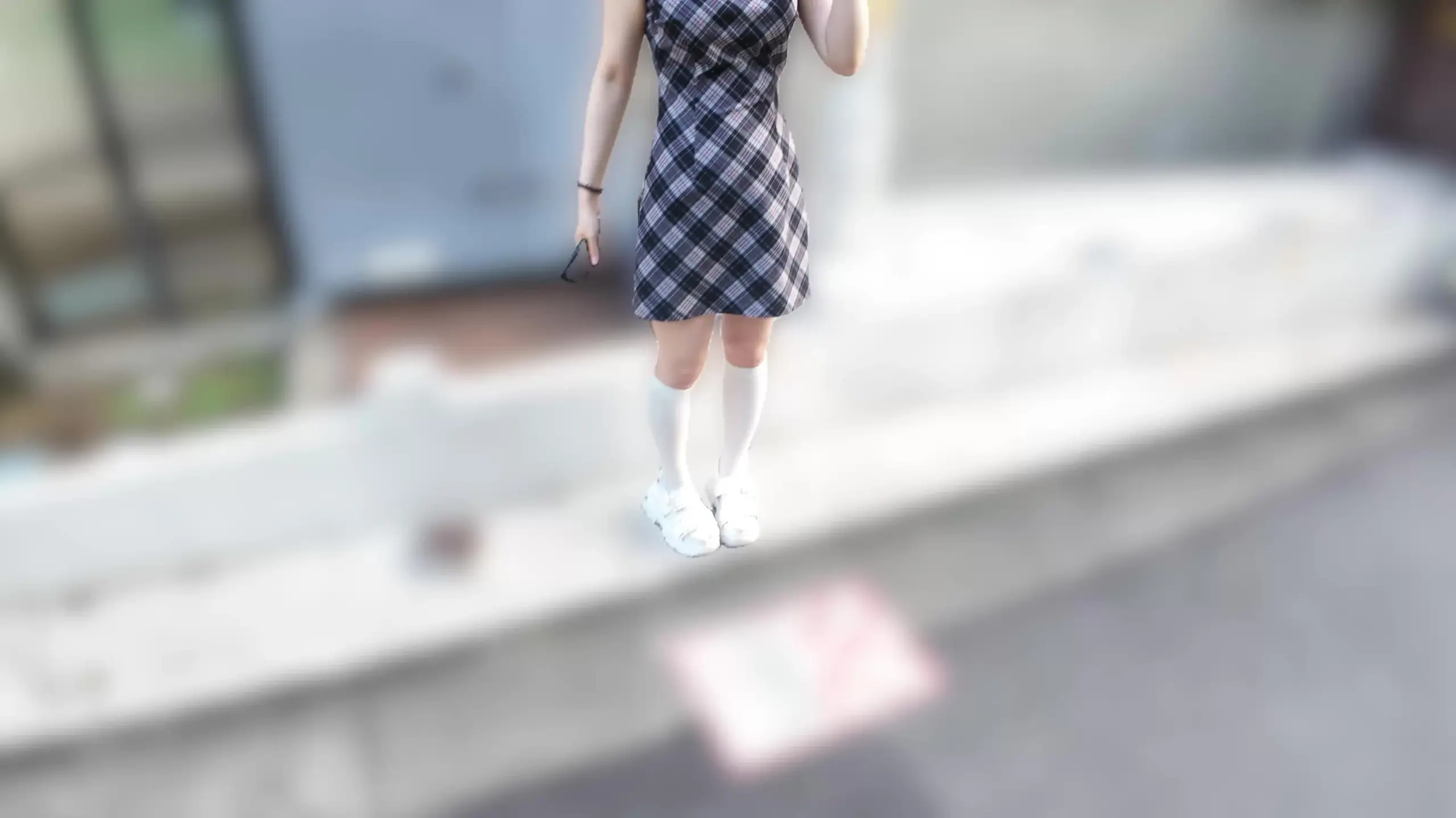 女の子の匂い全部嗅ぐ！🍑「顔120点 体120点 匂い100億点ﾝﾝッ♡... 天真爛漫美女の匂い全部嗅ぐ！」の投稿サムネイル