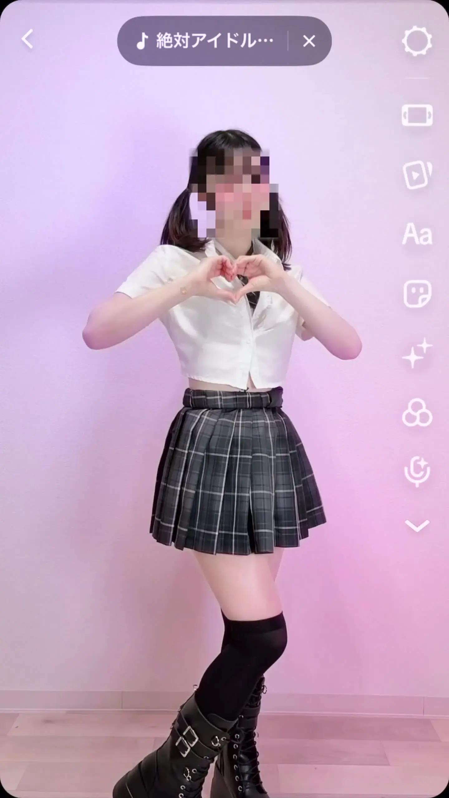 みこみこ♡「好きなアイドルさんの曲♡ いいねとコメントが何よりの励みになります(*ﾉωﾉ) TikTokのえちえちバージョン♡えっちとっく「踊ってみた」です！」の投稿サムネイル