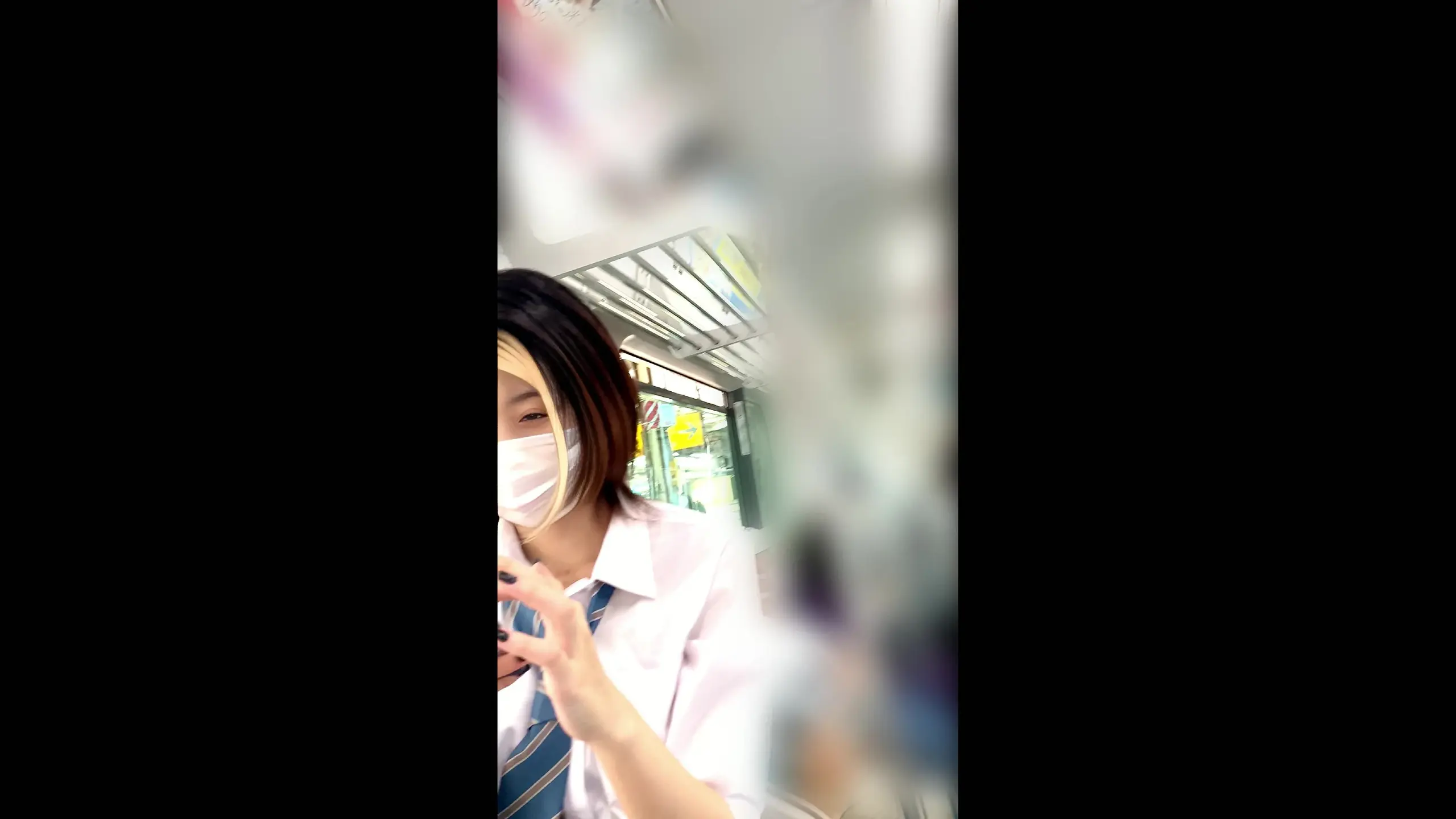 タカ♂生ぱん逆さ撮り📽️パンチラ「こんにちは。 個人的にギャル系J〇ちゃん大好きなんですよね。 ギャルちゃんはもちろん生P率は高いのですが、」の投稿サムネイル