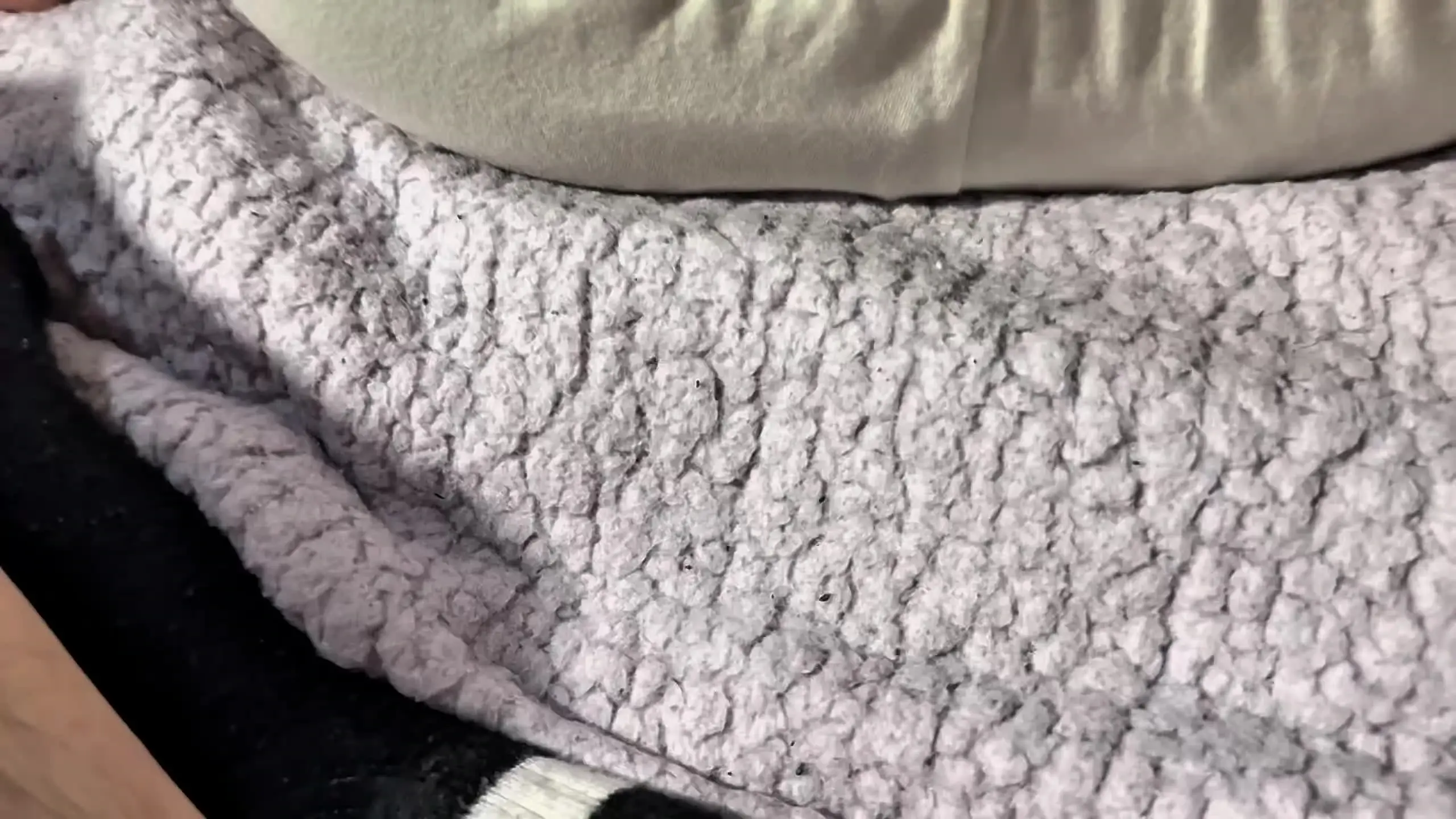 🍑デカ尻人妻ゆき🍑ぼでぃワーク💜「デカ尻人妻のゆきです。 旦那に相手してもらえない日々が続き、悶々とした気持ちはとうとう収まりが利かず、、、 趣味のジムで出会った男性とmyfans 活動始めまし」の投稿サムネイル