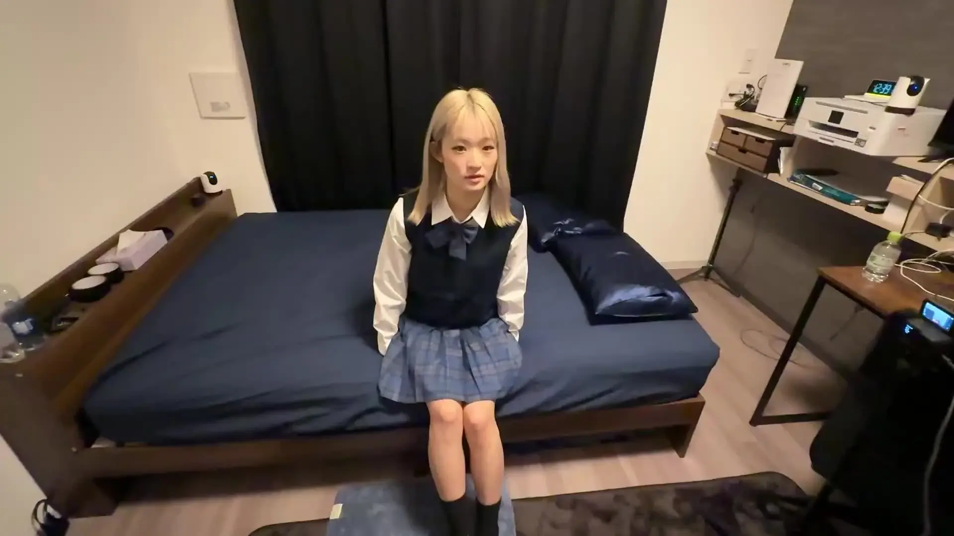 ✨A works Japan studio✨「可愛くてうぶな現役大学生ギャルが、学生服姿で登場♡ 今回は制服のまま、ずっとしゃぶり続ける長尺フェラに挑戦してくれました。 ういういしい表情のまま、恥ずかしそう」の投稿サムネイル