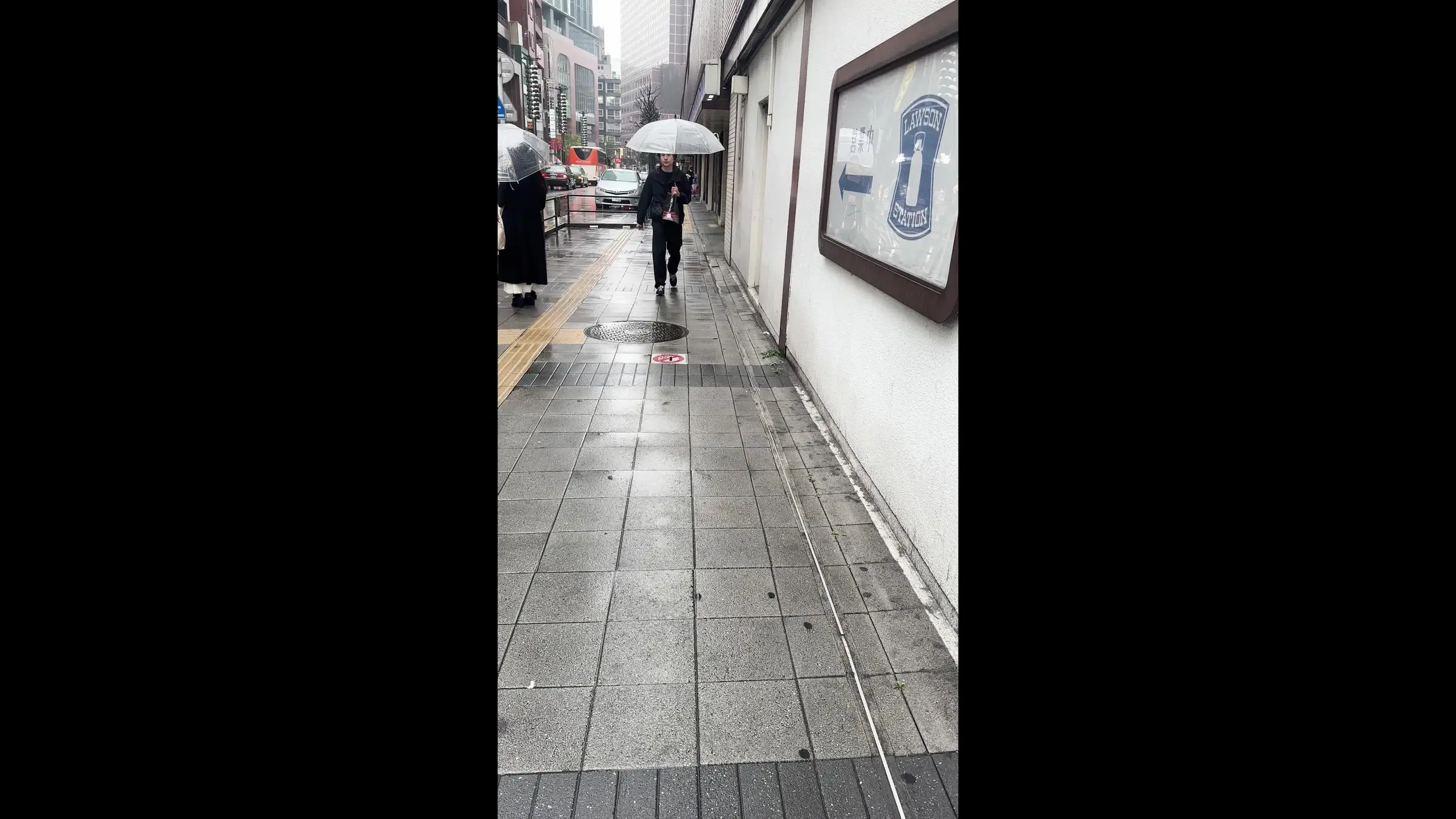 渋谷くん「初めて会ったときは芸能人かと勘違いしてしまったほど美人なコンカフェ嬢と数か月ぶりに遊んできました。 素人/個人撮影/ハメ撮り」の投稿サムネイル