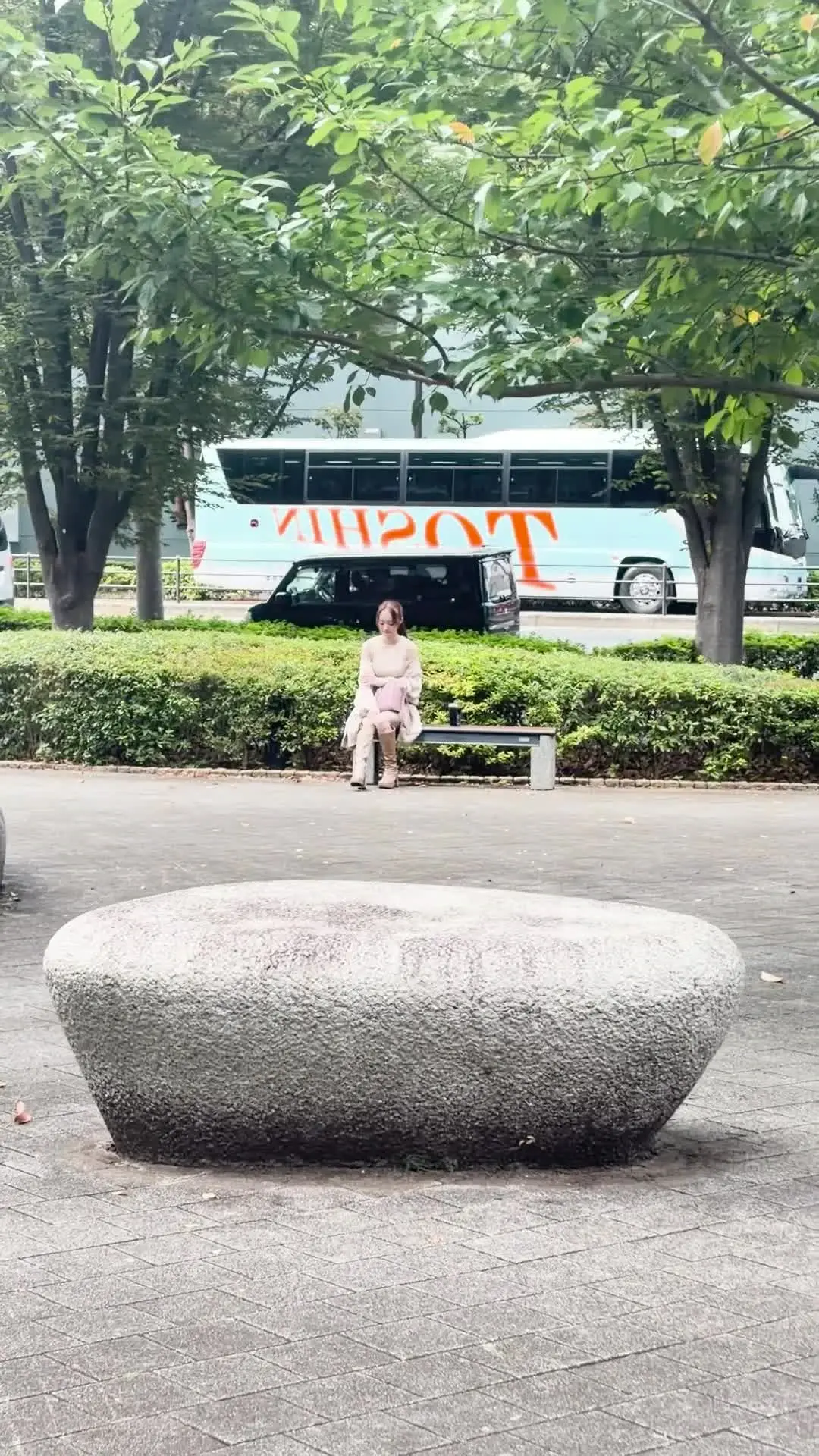 【完全顔出し】表参道で読モやってる美人ちゃんが都会育ちのボンボン童貞くんたちにドッキリを仕掛けたらやっぱり大暴走しちゃいました🍌