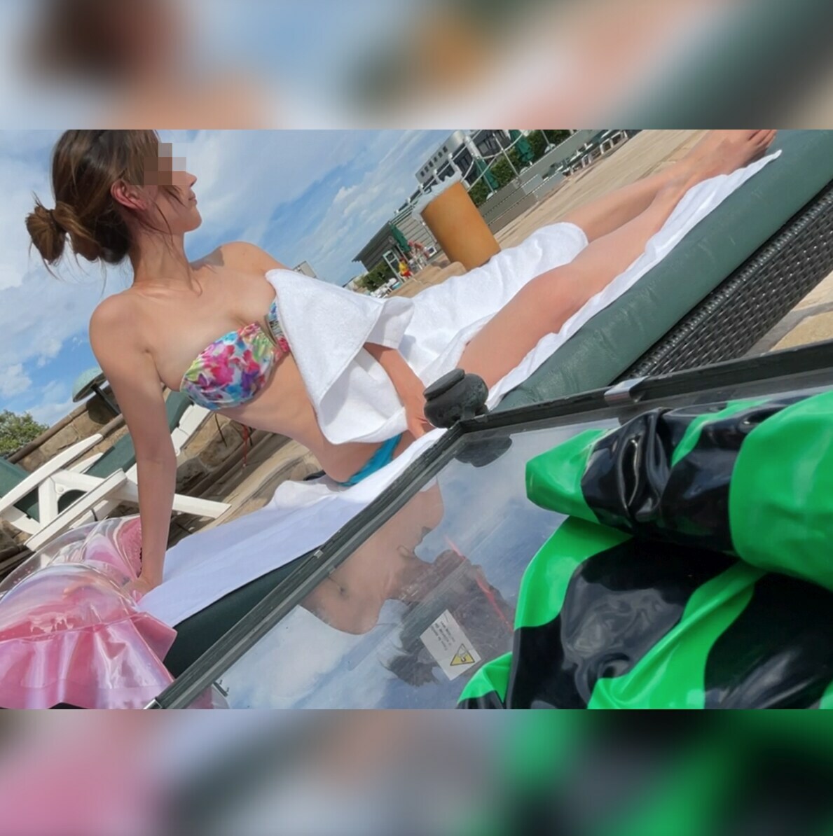 【無料】ティンダー女子が水着姿でまさかの○○。
ティンダーで知り合った反応が劇的に薄い女子をプールデートに誘ってみた。ダメもとのお誘いなのに…まさかのOKの返事!プールでの塩対応から一転、部屋に誘い込むと一気にヤラれたいモードになって…❤️
ボカシ無しの本編はコチラ⬇️
https://myfans.jp/posts/7040d62b-cb73-4a6b-9347-836dd9f40a6e (2/2)