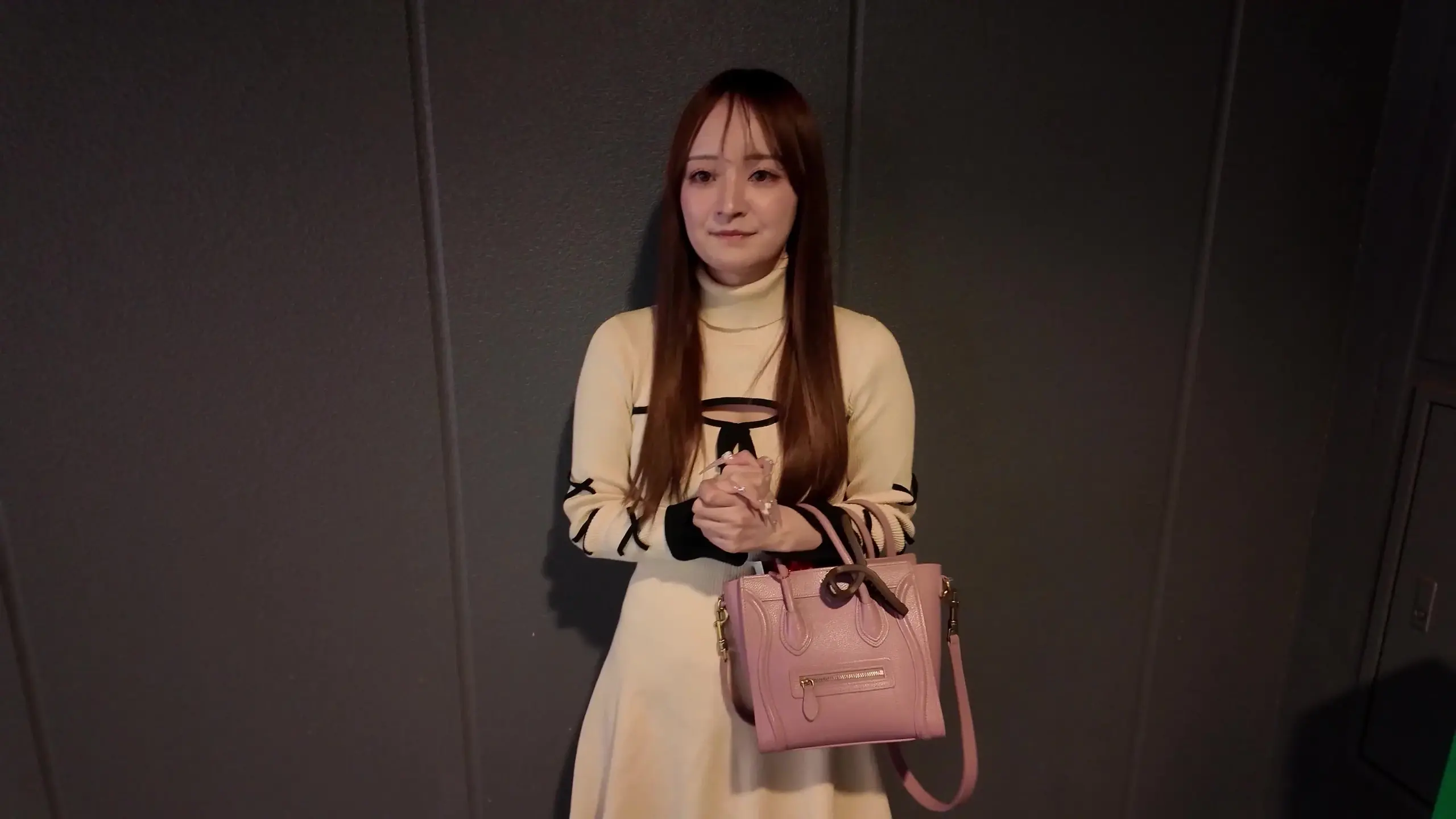 手コキ搾精女子「M男/痴女/手コキ/素人/個人撮影」の投稿サムネイル