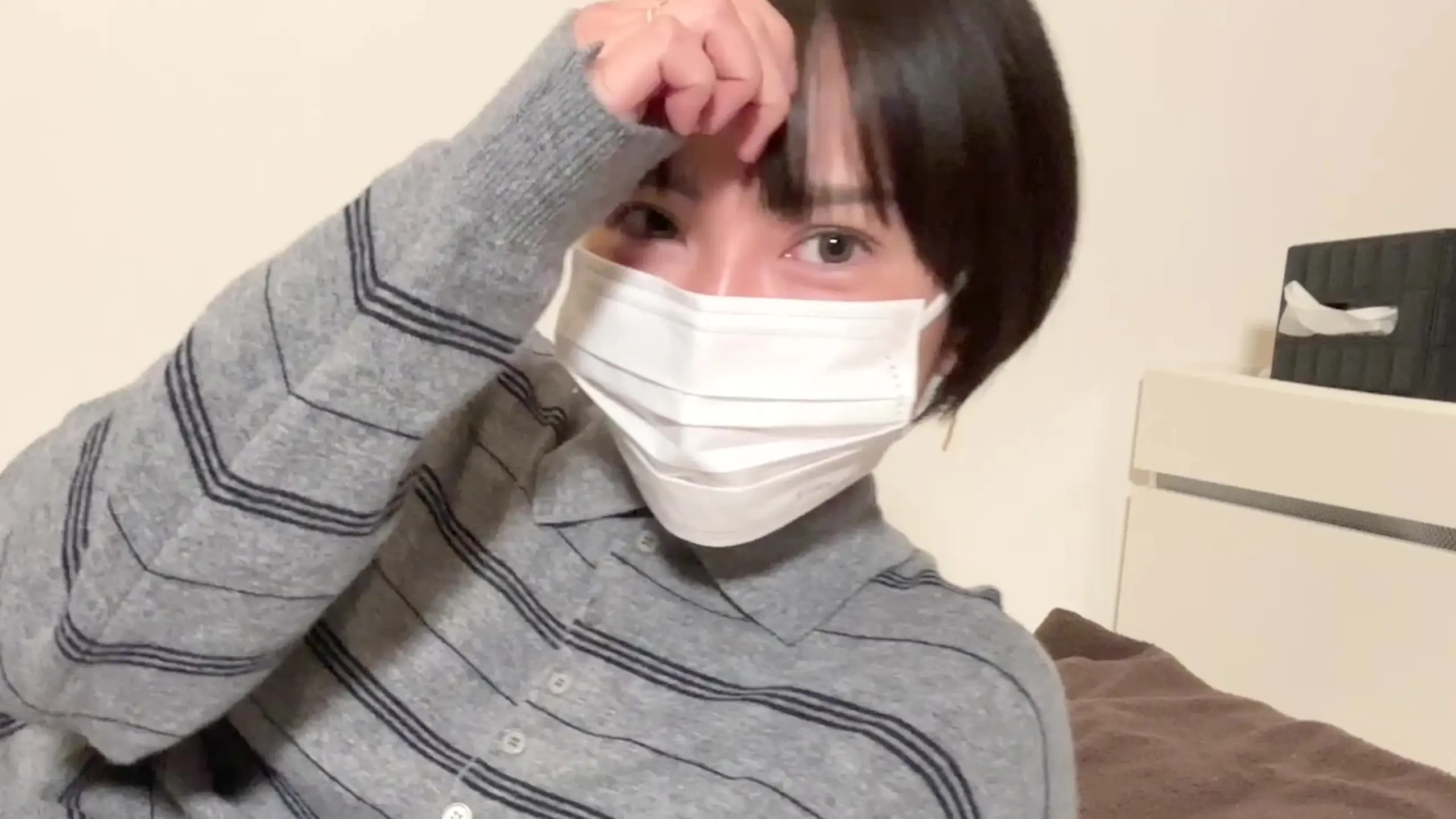 丸の内OLレイナ「みんなお待たせしました久しぶりのレイナのガチSEX動画！ そして絡み動画は9980円のところ今作に限り4980円💞 今回も謎男くんと…」の投稿サムネイル