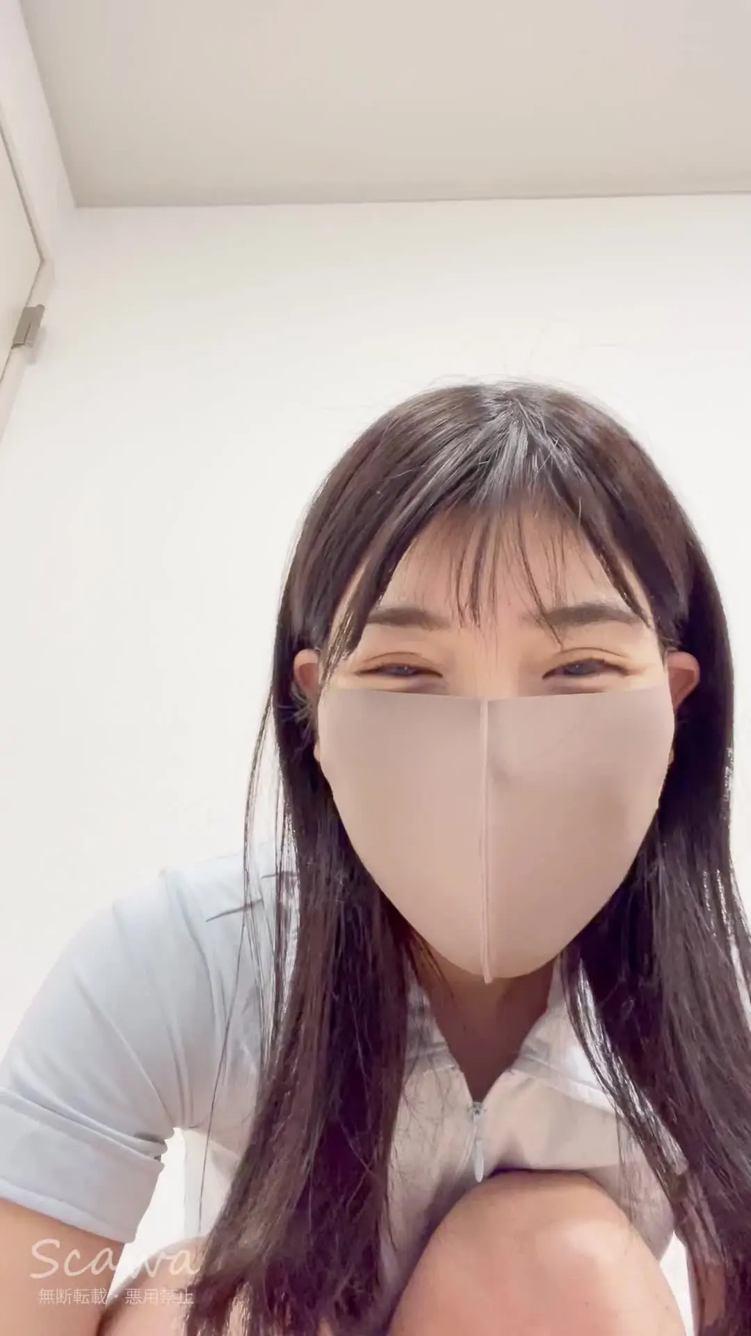 裏垢女子の自撮りオナニー動画「清楚美人（31歳）美乳モデルの自撮りオナ。 旦那さんに内緒で応募して来た清楚系人妻の自撮りオナニー動画。 大きさもカタチも◎」の投稿サムネイル