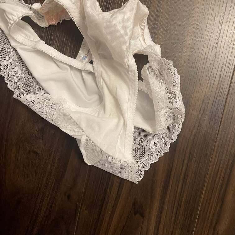 脱ぎたてパンツ🐱