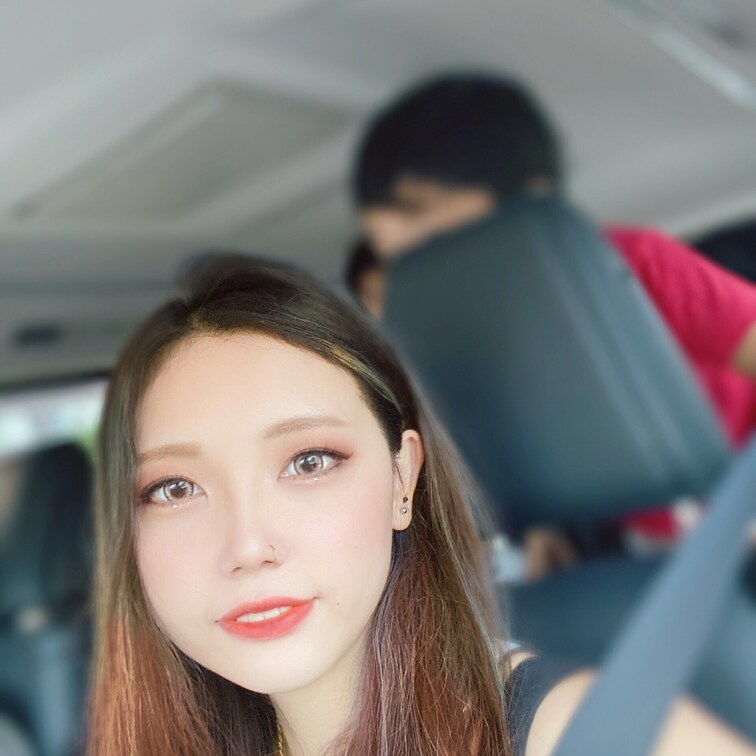 ギャルメイクのつまみちゃん！
どうでしょ？🥰