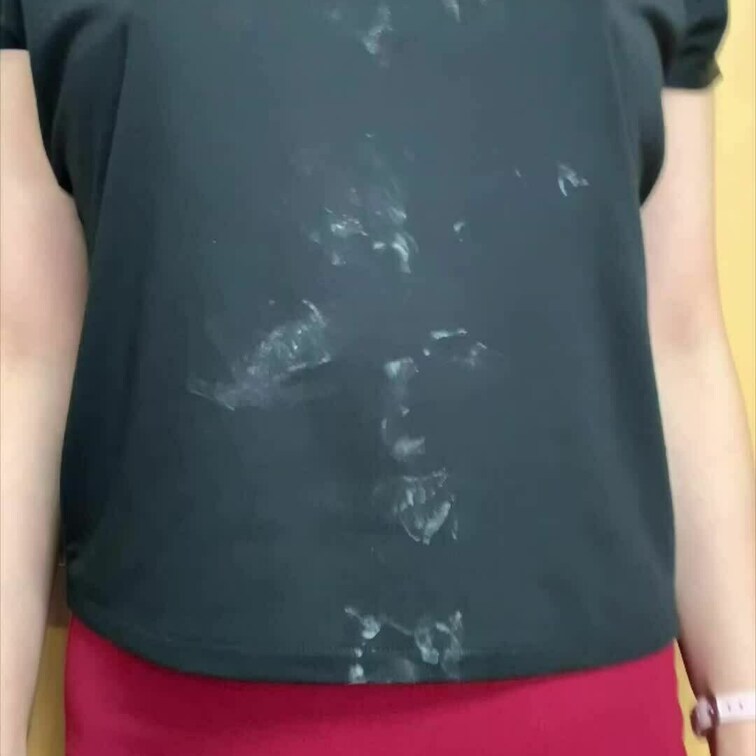 マン汁Tシャツで街を連れ回されるエロい奥さん

日頃は真面目な隣の奥さんのマ◯コを掻き回して精製した白濁エロマン汁を