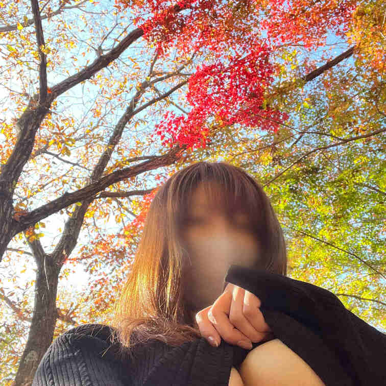 自撮りと○○○画像も🥴
おやすみなさい✨