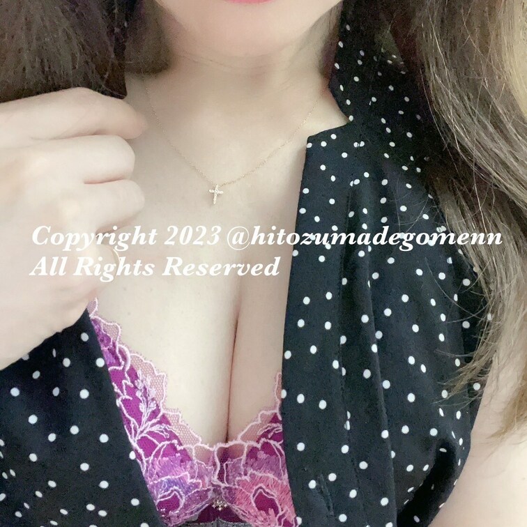 ひなは今日から仕事始めだよ🌷
眠いよぉ…🥱
一緒にお昼寝したいね☺️💕
