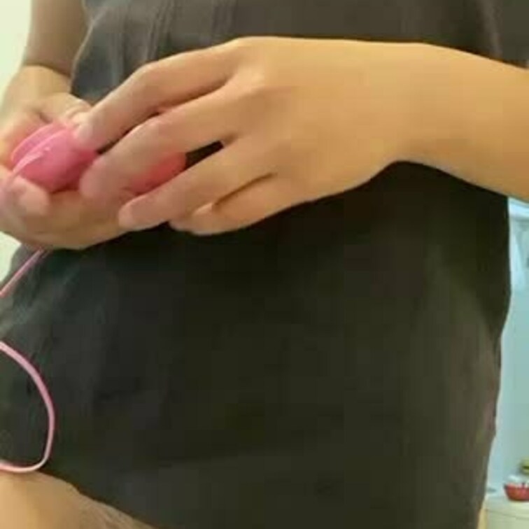 オナニーした事のない妻

今では毎日自撮りオナニー動画を撮る事が出来るまでになりました

春休み中なのでお風呂場