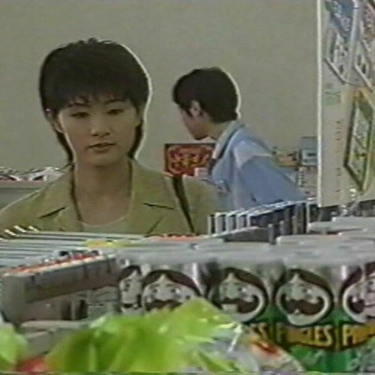 ショートカットの似合う女性が好きです^^
この女優さん知ってる人いるかな？？
おやすみなさい。