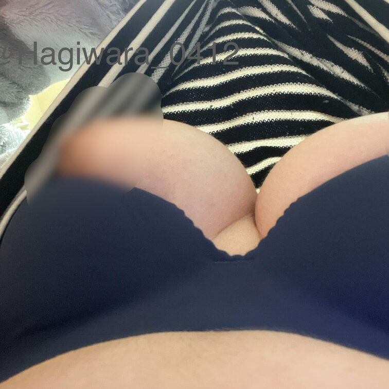 下着から出してみました。