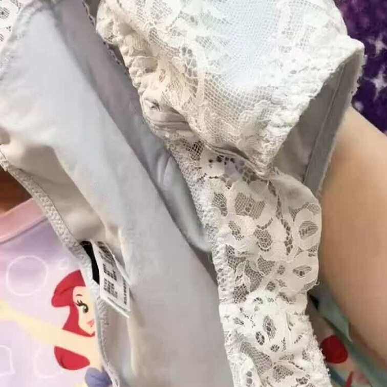 汚パンツ開始報告。５日間ペーパーレスで濃厚に汚します。お楽しみに♪