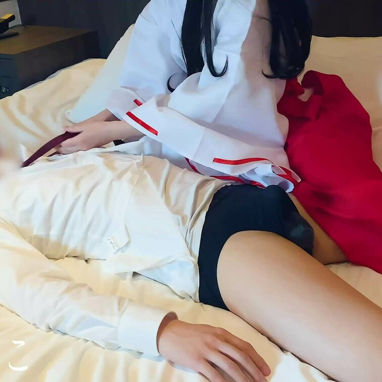 続きはこちら：https://myfans.jp/nadeshiko