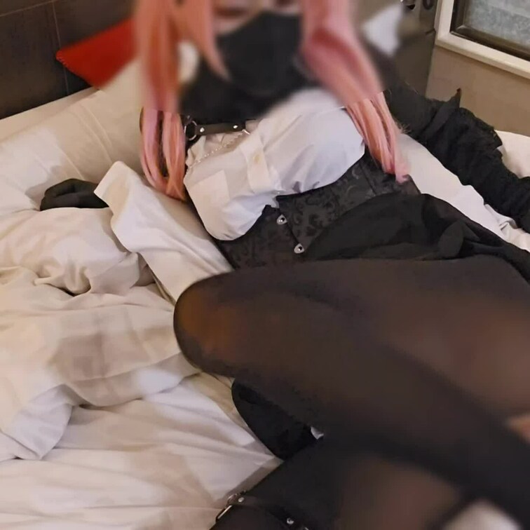 ラブホテルで...