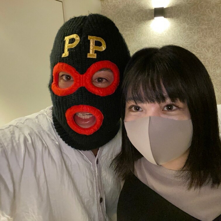 さきほど投稿したゆうなちゃんとのハメ撮りはチェックしていただけましたでしょうか!?
顔○○○もありますんで、ぜひ見