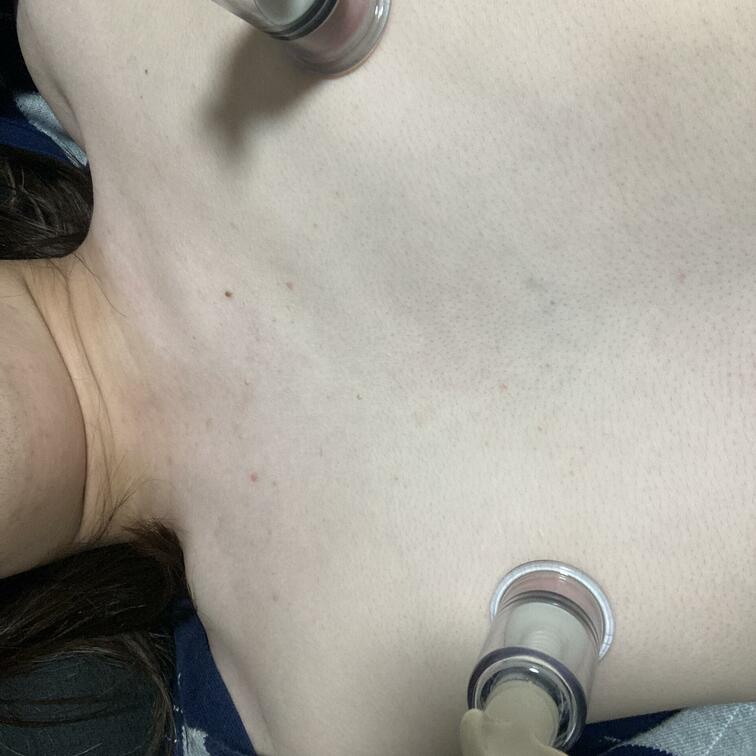 乳首吸引のやつ買ってみた笑