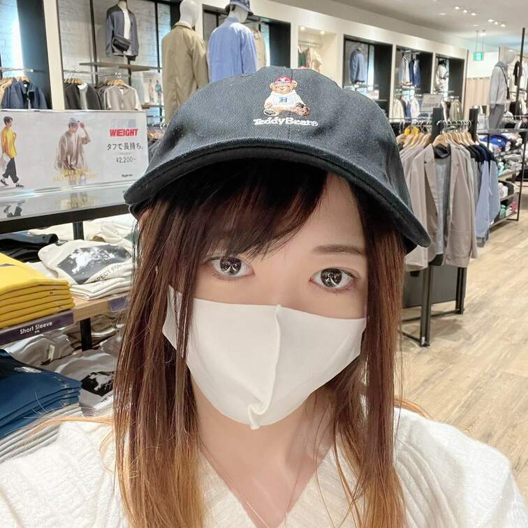帽子デビュー🧢✨
似合ってる?😚