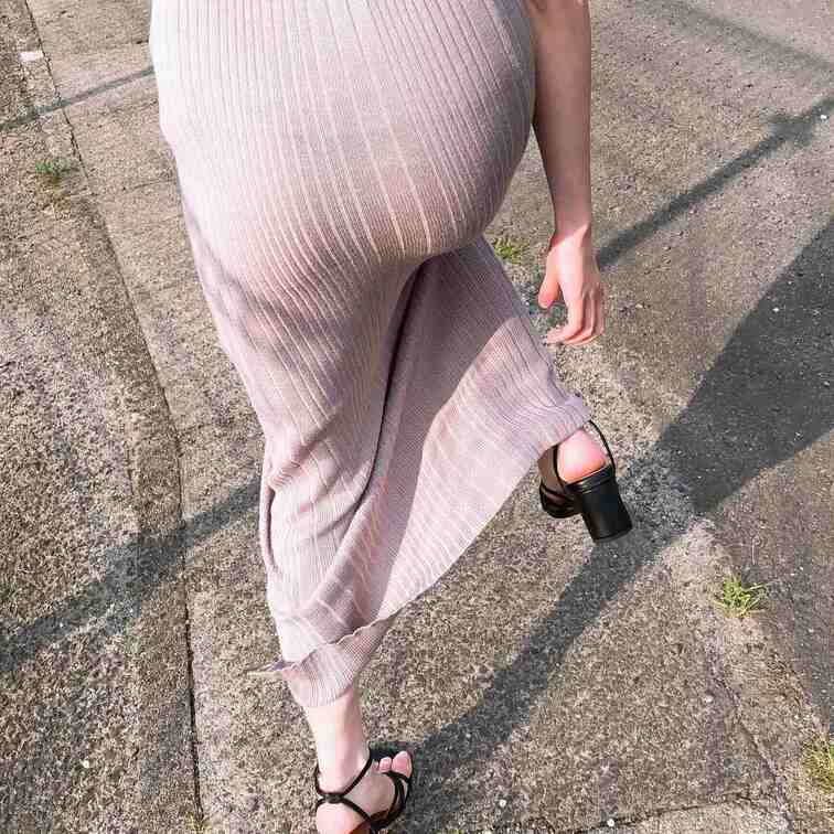 パンツ透けてます🎉