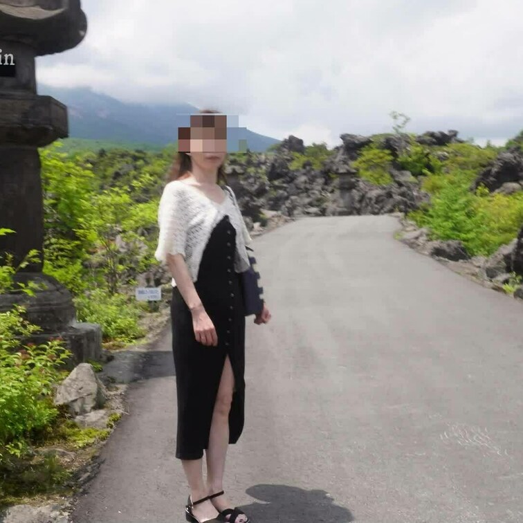一部の方に人気なこんなふうに歩いている人を見かけたら、クリンですシリーズ🤣🤣🤣
こんなに清楚でおとなしい人妻があんなこ