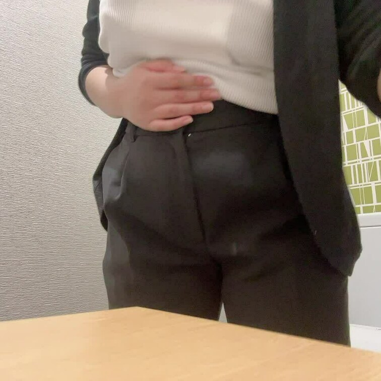 今日も外食〜！！事務のお仕事に戻りたい〜！！