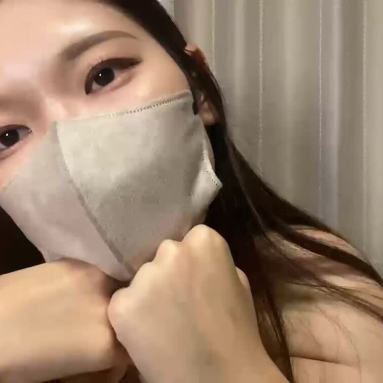 【にあ 20 歳】

にあさんのライブ配信動画です
生ライブ配信だと、1 回の有料配信を視聴すると、おおよそ平均 