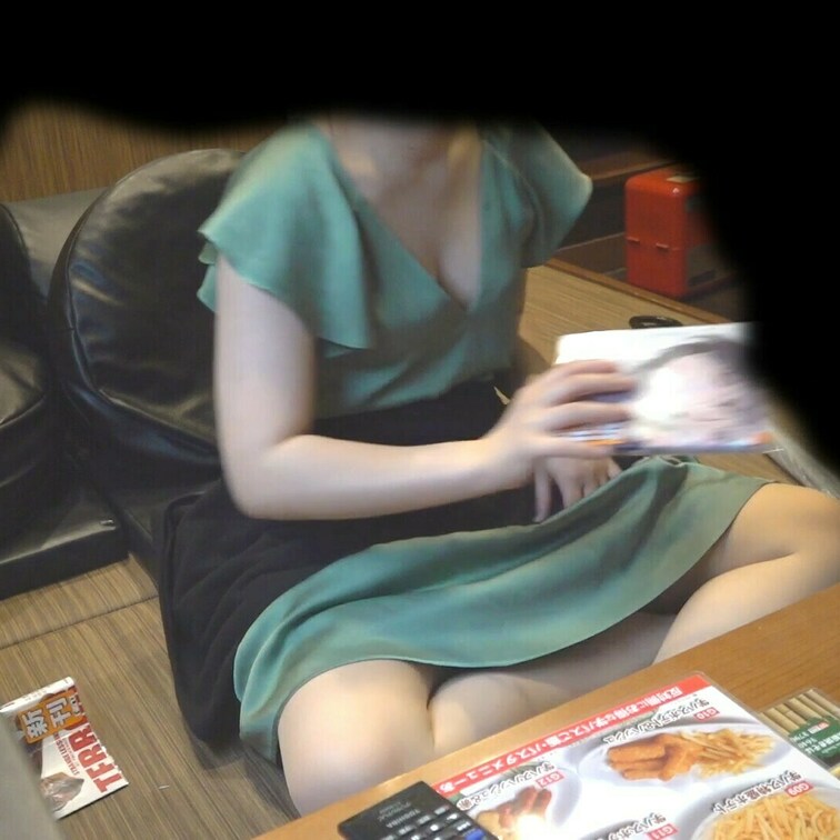 【流出】ネカフェ○○○_vol21　テクニシャンのような手遣いで大開脚オナニー！逝く瞬間の声が可愛いお○○○さん

